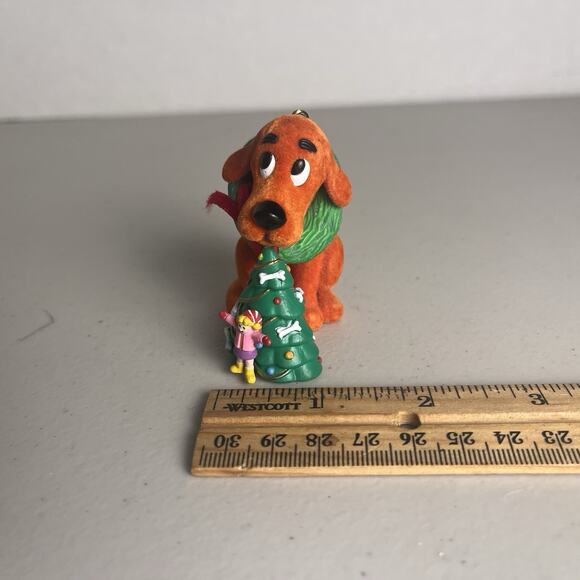 Vintage CLIFFORD The Big Red Dog Fuzzy Christmas Ornament Norman Bridwell 2000 - Picture 9 of 10